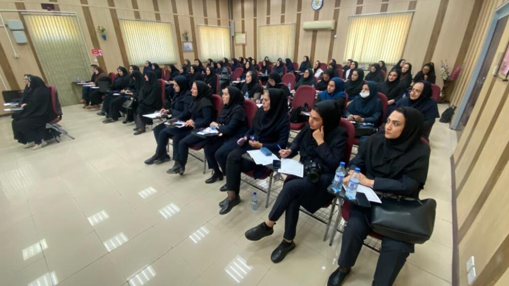 توانمندسازی بانوان در برابر بحران با آموزش خودمراقبتی و تاب‌آوری